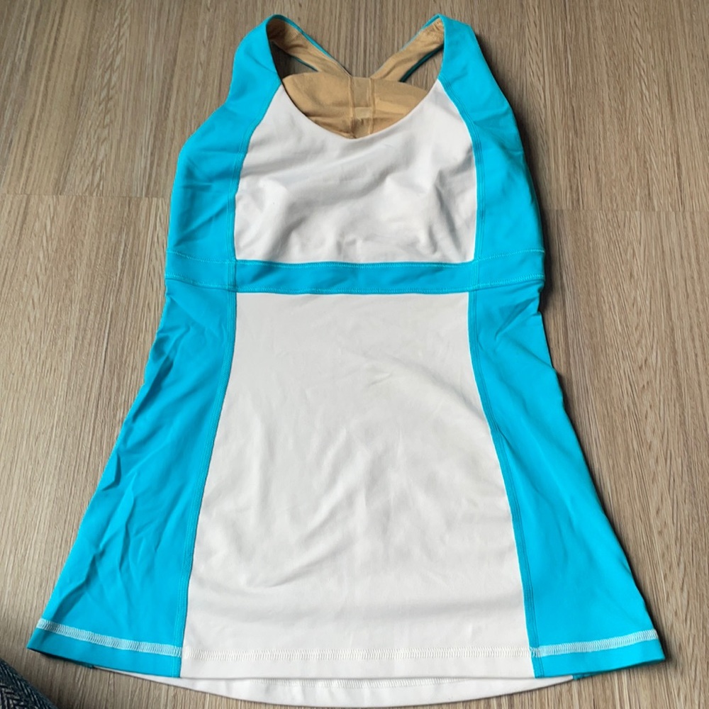 Lululemon blue and white tank top